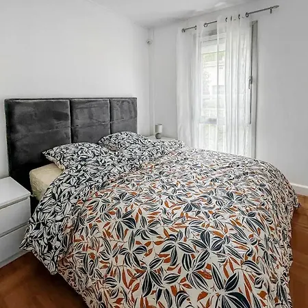 Apartment Spacious And Family